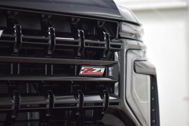 2026 Chevrolet Suburban 4WD 4dr Z71 - 23071435 - 17