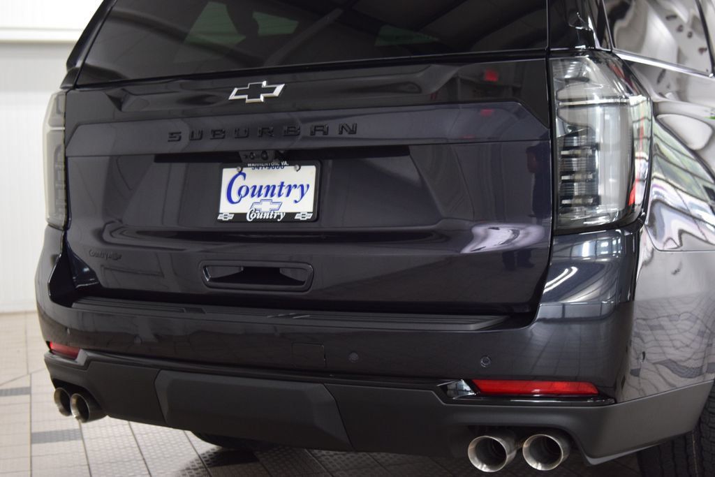 2026 Chevrolet Suburban 4WD 4dr Z71 - 23071435 - 23