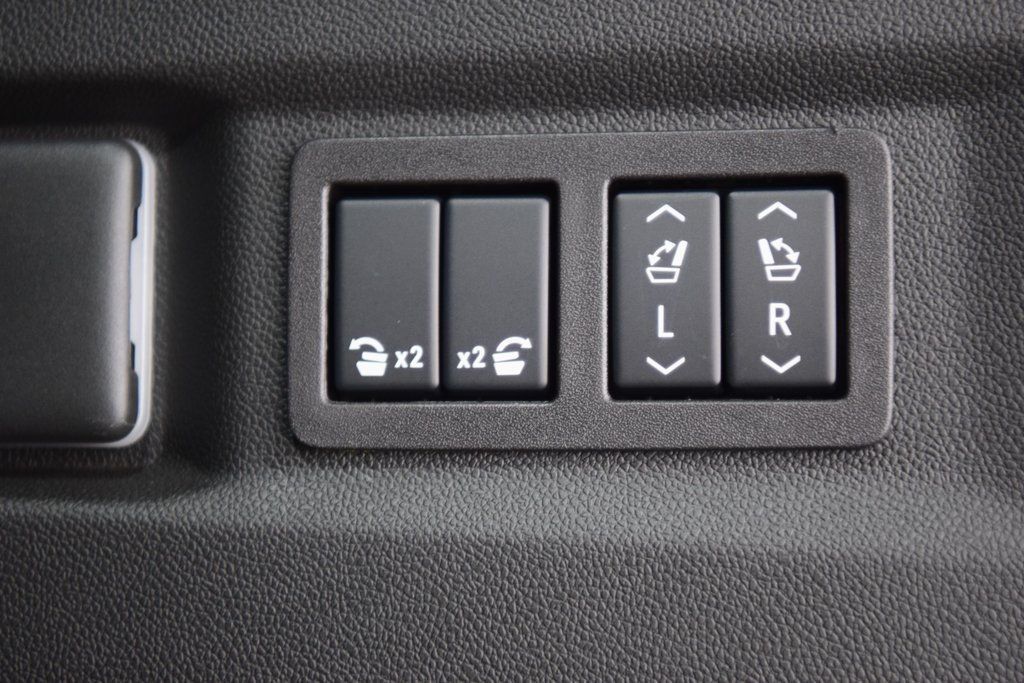 2026 Chevrolet Tahoe 4WD 4dr High Country - 22911445 - 23