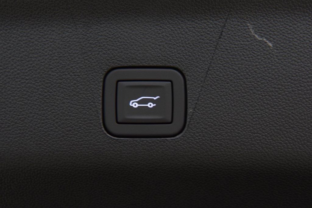 2026 Chevrolet Tahoe 4WD 4dr High Country - 22911445 - 25