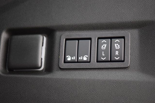 2026 Chevrolet Tahoe 4WD 4dr High Country - 22911521 - 23