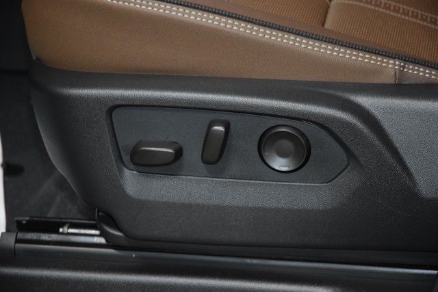 2026 Chevrolet Tahoe 4WD 4dr High Country - 22922960 - 34