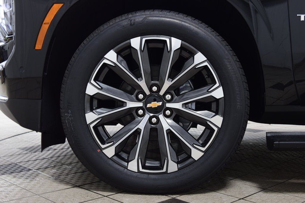 2026 Chevrolet Tahoe 4WD 4dr High Country - 22984594 - 28