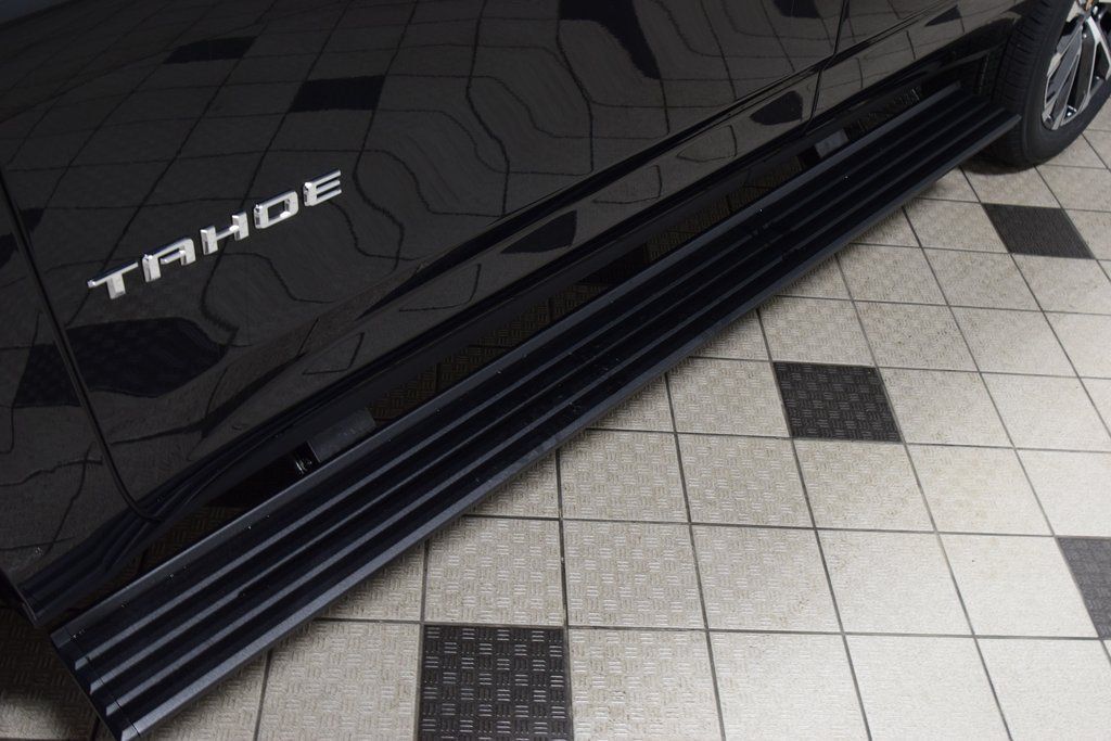 2026 Chevrolet Tahoe 4WD 4dr High Country - 22984594 - 29