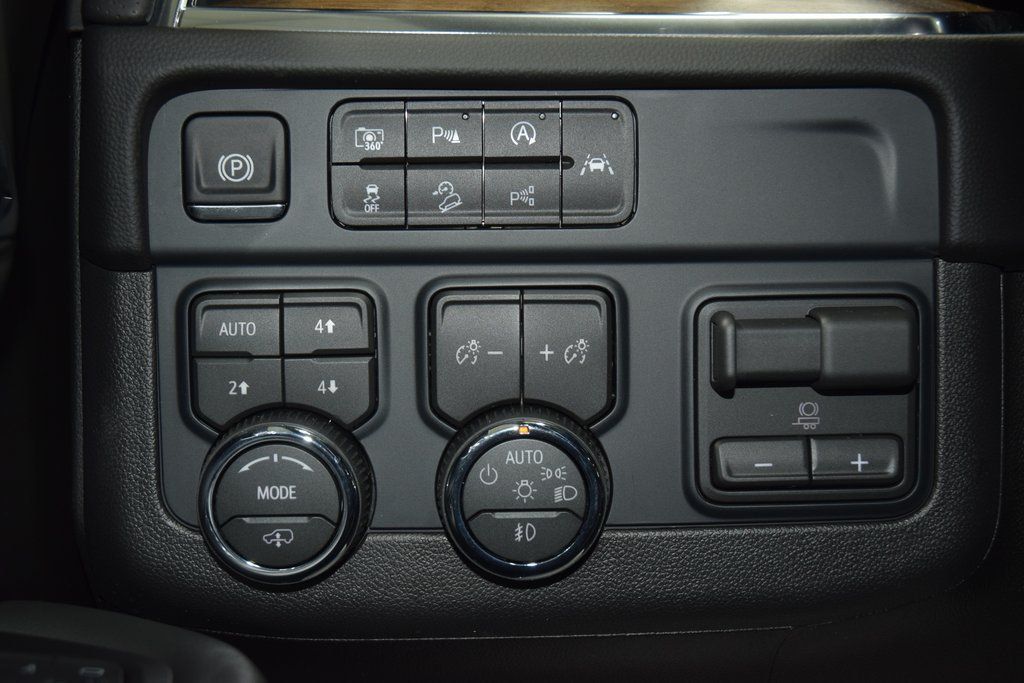 2026 Chevrolet Tahoe 4WD 4dr High Country - 22984615 - 34