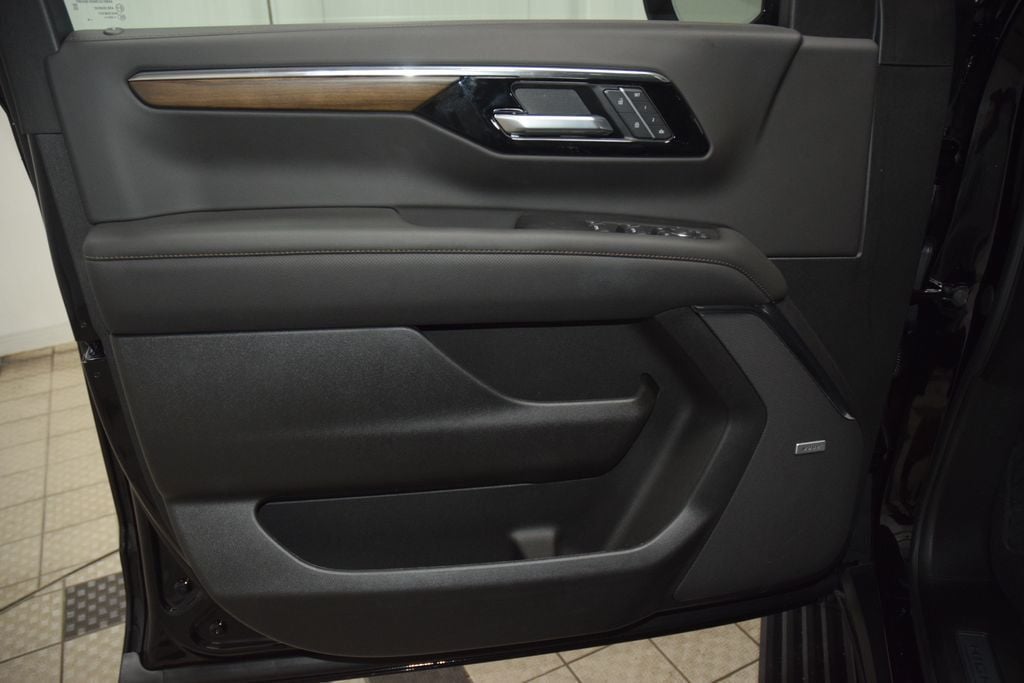 2026 Chevrolet Tahoe 4WD 4dr High Country - 23024090 - 48