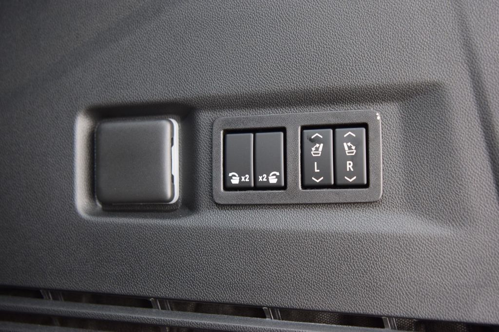 2026 Chevrolet Tahoe 4WD 4dr High Country - 23051723 - 25
