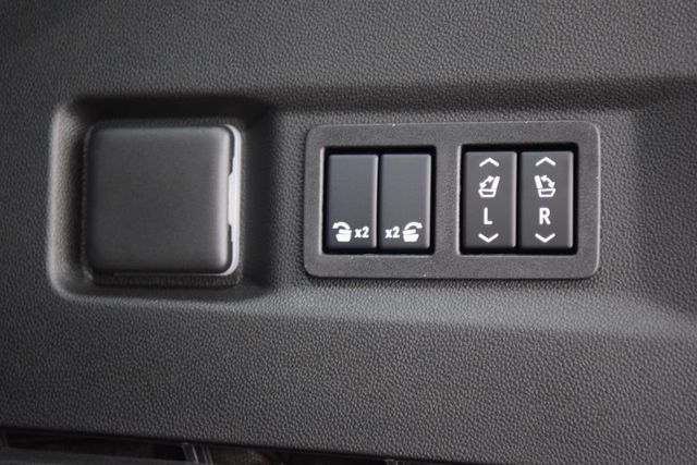 2026 Chevrolet Tahoe 4WD 4dr High Country - 23065807 - 25