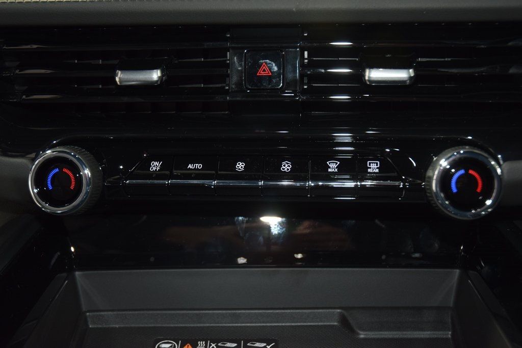 2026 Chevrolet Tahoe 4WD 4dr Premier - 22973597 - 32