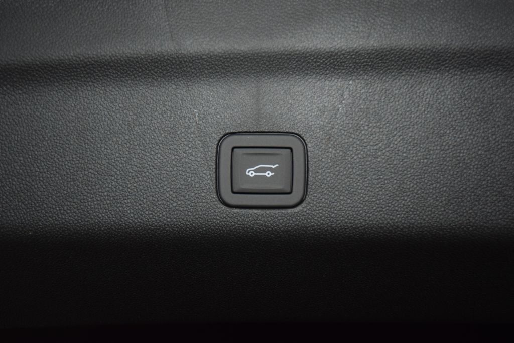 2026 Chevrolet Tahoe 4WD 4dr Premier - 23027016 - 25