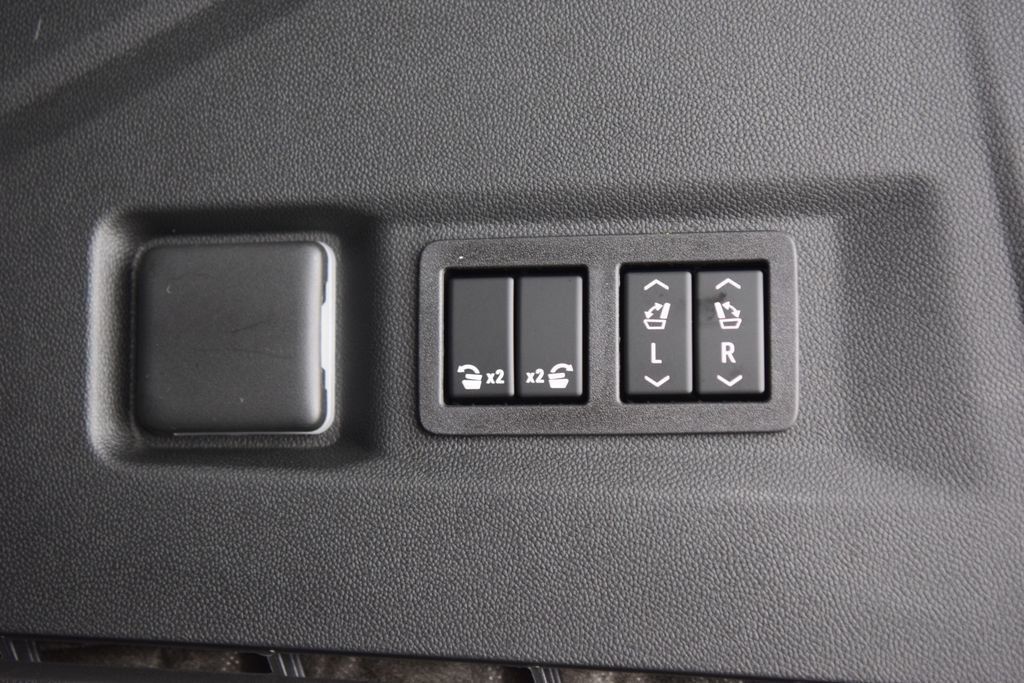 2026 Chevrolet Tahoe 4WD 4dr Z71 - 23049163 - 26