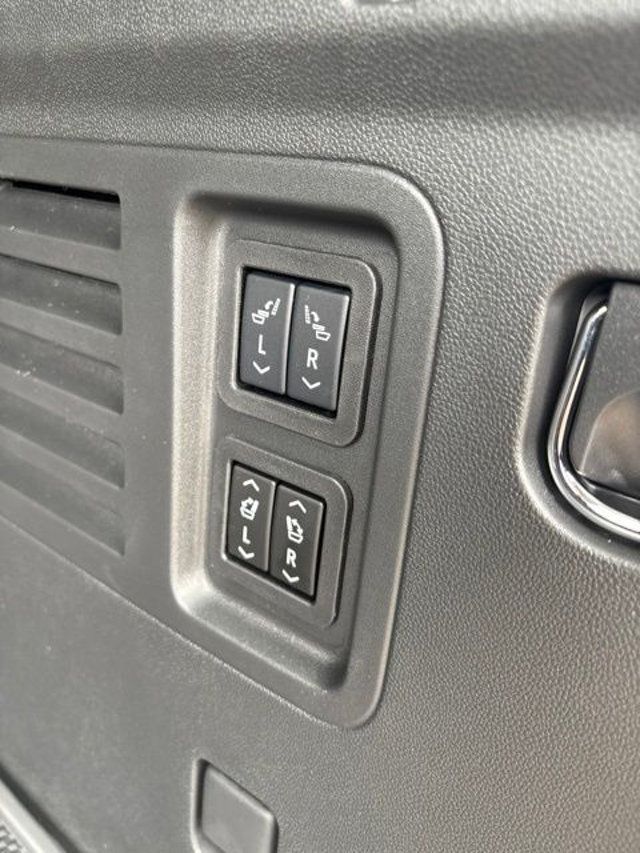 2026 Chevrolet Traverse FWD 4dr RS w/1RS - 23038613 - 17