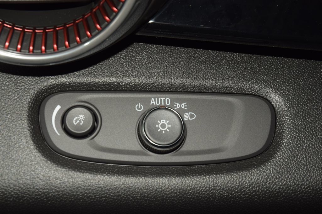 2026 Chevrolet Trax FWD 4dr 2RS - 22997015 - 29