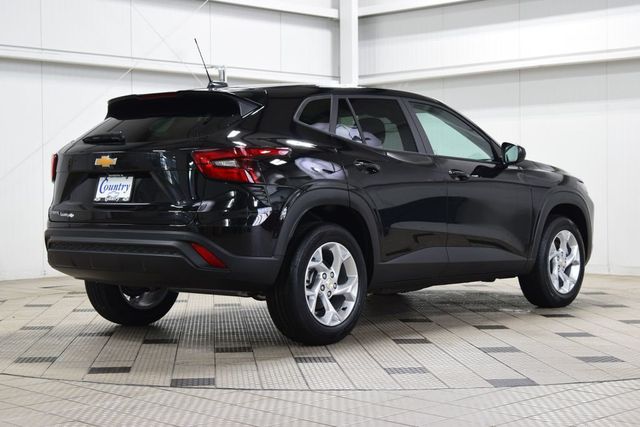 2026 Chevrolet Trax FWD 4dr LS - 22996963 - 7