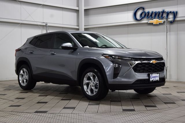 2026 Chevrolet Trax FWD 4dr LS - 22996992 - 0