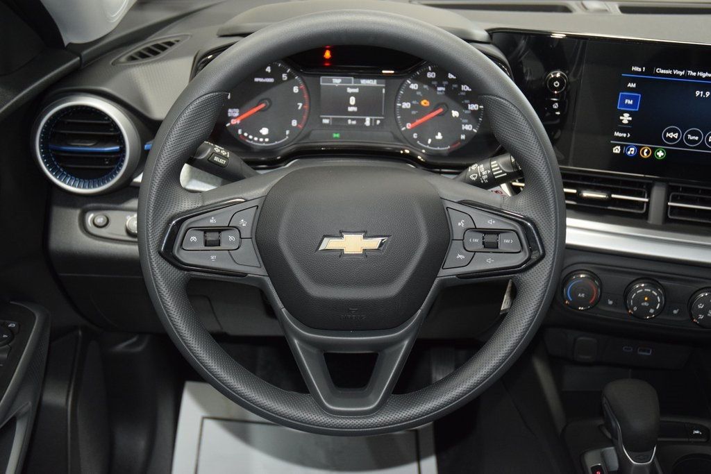 2026 Chevrolet Trax FWD 4dr LS - 22996992 - 31