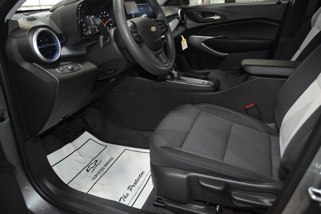 2026 Chevrolet Trax FWD 4dr LS - 22996992 - 34