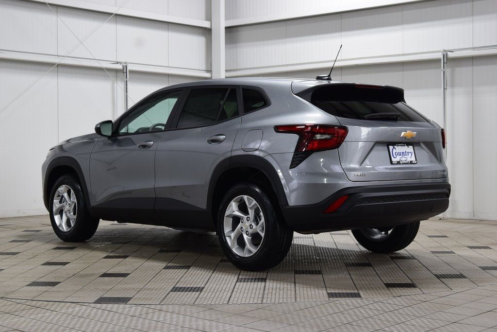 2026 Chevrolet Trax FWD 4dr LS - 22996992 - 5