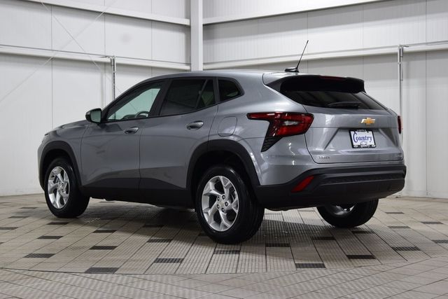 2026 Chevrolet Trax FWD 4dr LS - 22996992 - 5