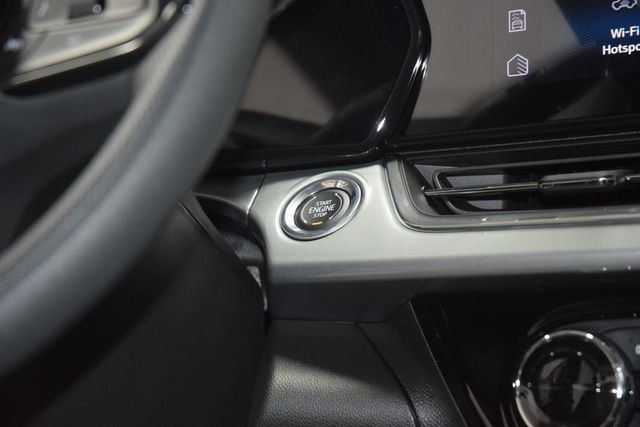 2026 Chevrolet Trax FWD 4dr LT - 23000851 - 30