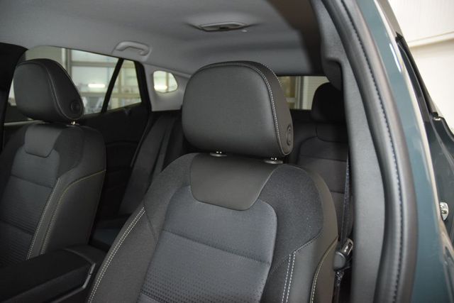 2026 Chevrolet Trax FWD 4dr LT - 23000851 - 35