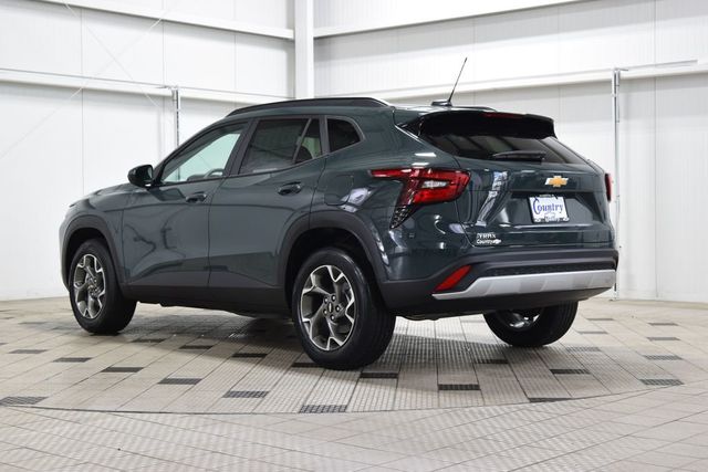 2026 Chevrolet Trax FWD 4dr LT - 23000851 - 5