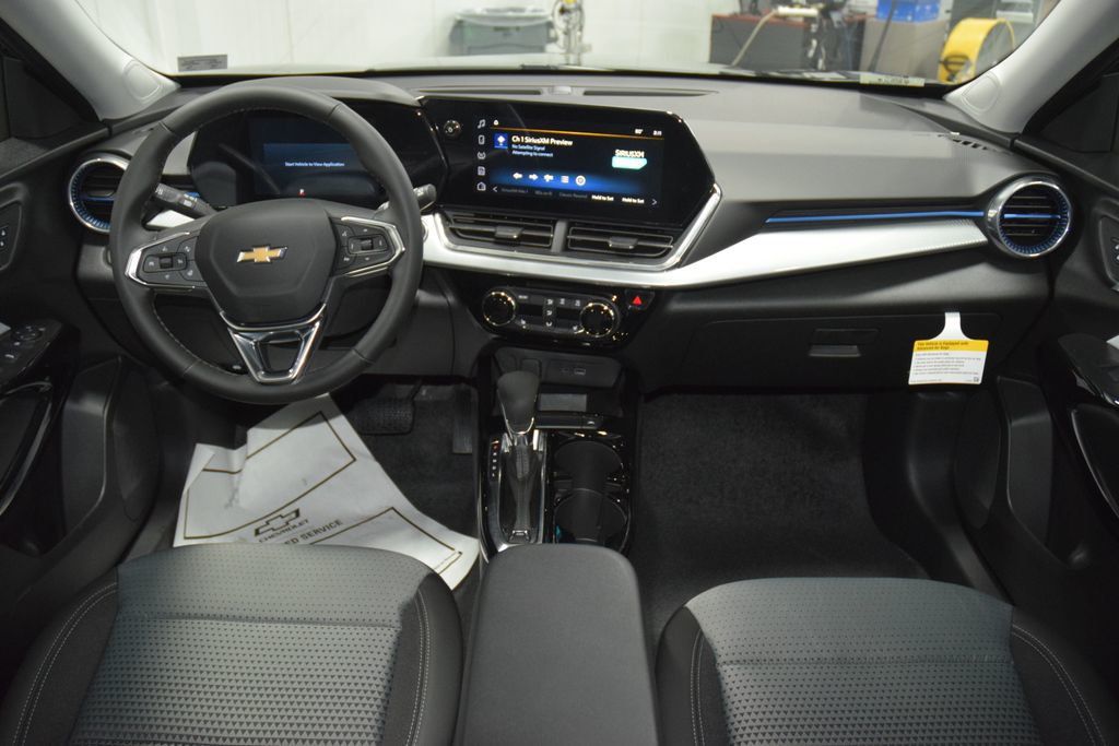 2026 Chevrolet Trax FWD 4dr LT - 23020301 - 28