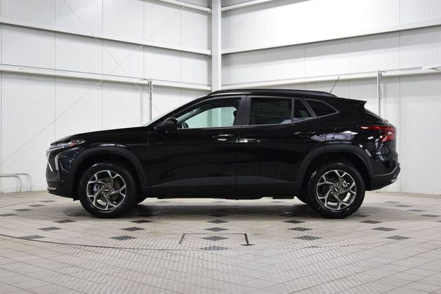 2026 Chevrolet Trax FWD 4dr LT - 23020301 - 3