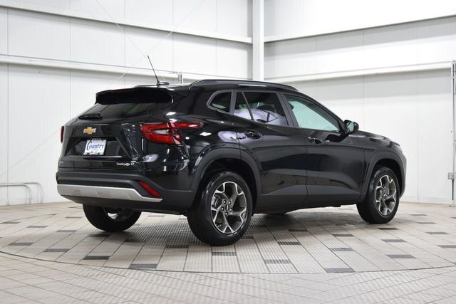 2026 Chevrolet Trax FWD 4dr LT - 23020301 - 7