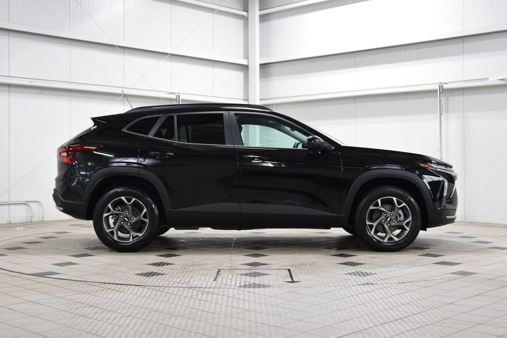 2026 Chevrolet Trax FWD 4dr LT - 23020322 - 12