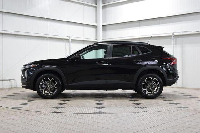 2026 Chevrolet Trax FWD 4dr LT - 23020322 - 8