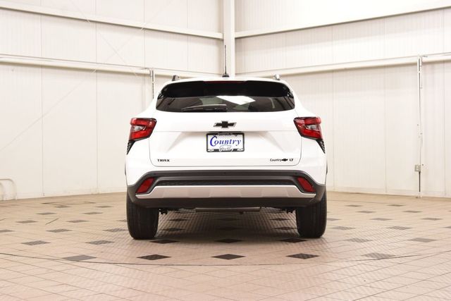 2026 Chevrolet Trax FWD 4dr LT - 23040195 - 6