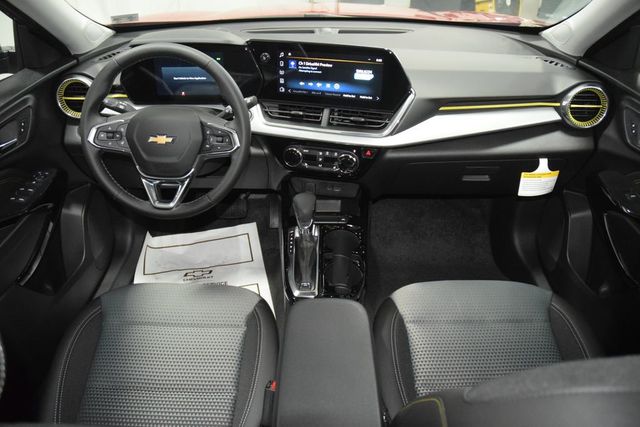 2026 Chevrolet Trax FWD 4dr LT - 23053177 - 26