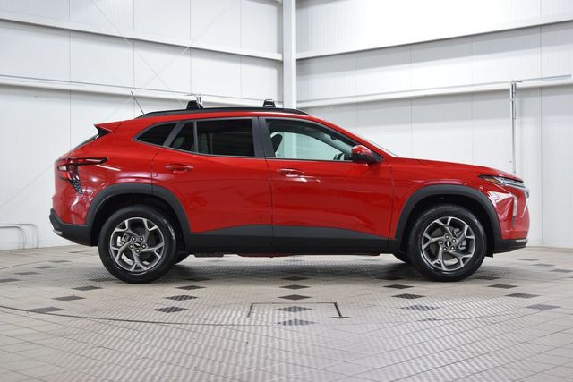2026 Chevrolet Trax FWD 4dr LT - 23053177 - 8