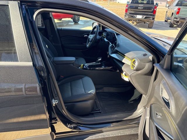 2026 Chevrolet Trax FWD 4dr LT - 22964656 - 11