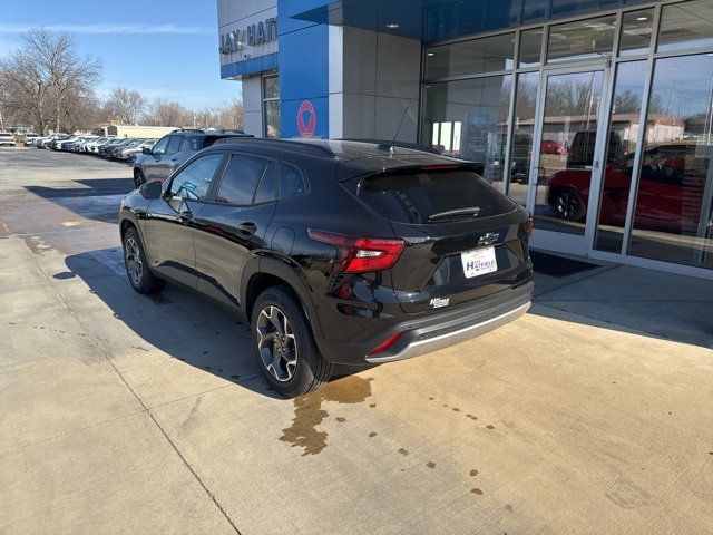 2026 Chevrolet Trax FWD 4dr LT - 22964656 - 4