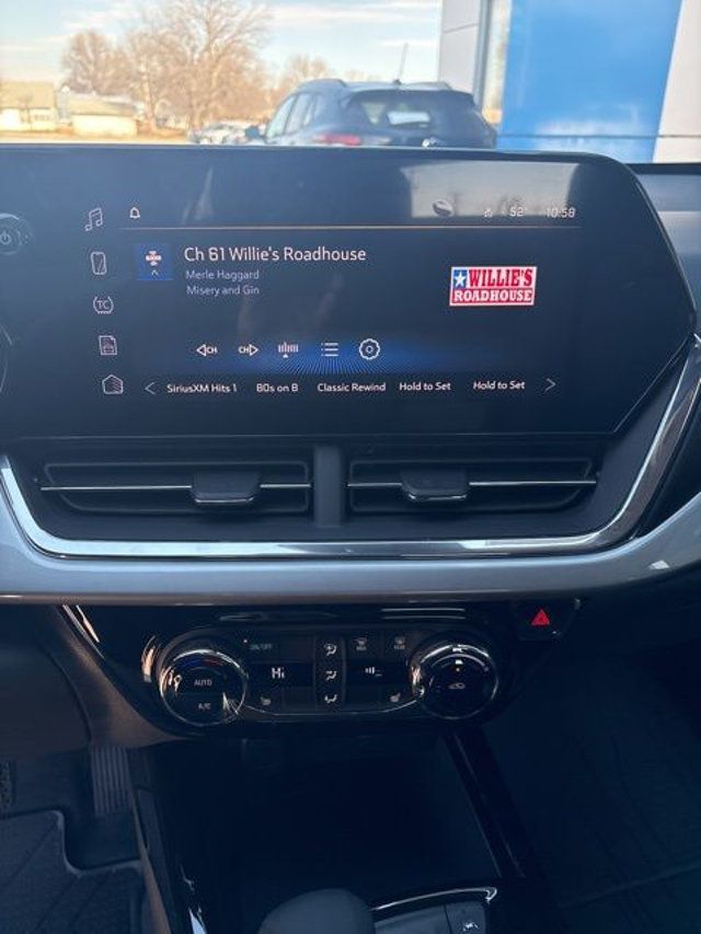 2026 Chevrolet Trax FWD 4dr LT - 22974643 - 11