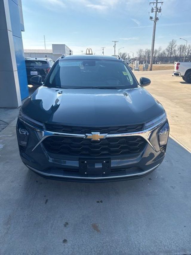 2026 Chevrolet Trax FWD 4dr LT - 22974643 - 6