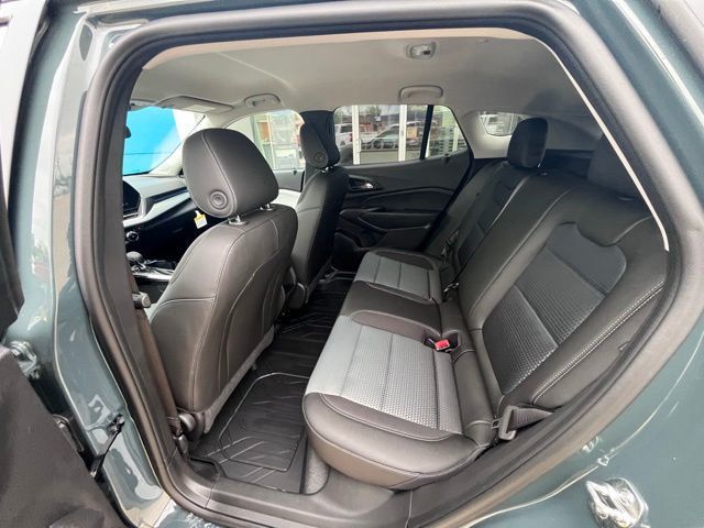 2026 Chevrolet Trax FWD 4dr LT - 23022772 - 9
