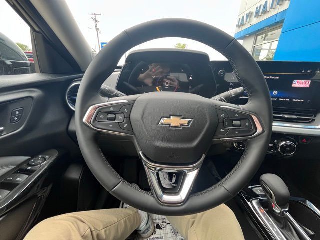 2026 Chevrolet Trax FWD 4dr LT - 23022772 - 13