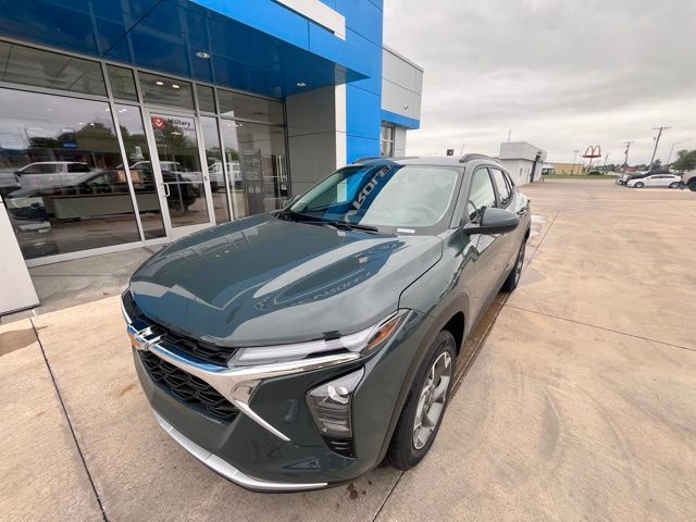 2026 Chevrolet Trax FWD 4dr LT - 23022772 - 1
