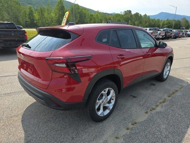 2026 Chevrolet Trax LS - 23077163 - 22