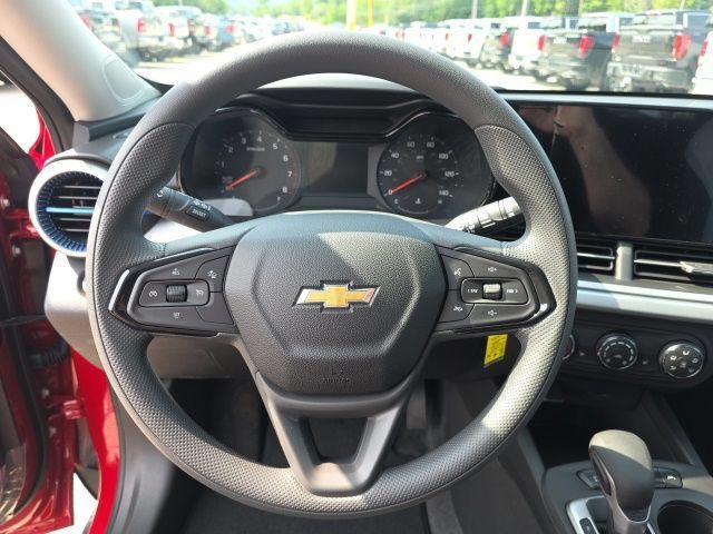 2026 Chevrolet Trax LS - 23077163 - 8