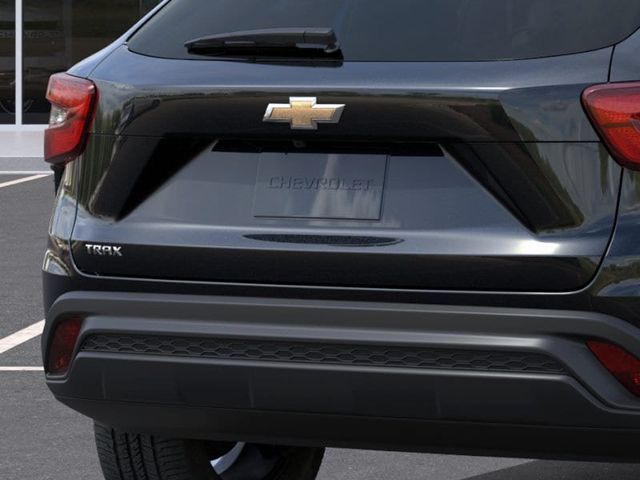 2026 Chevrolet Trax LS - 23081725 - 13