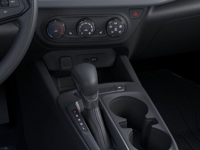 2026 Chevrolet Trax LS - 23081725 - 22