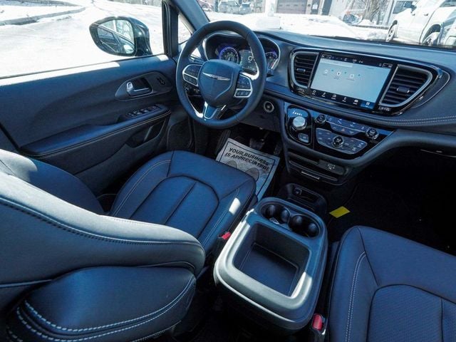 2026 Chrysler Pacifica SELECT - 23078070 - 35