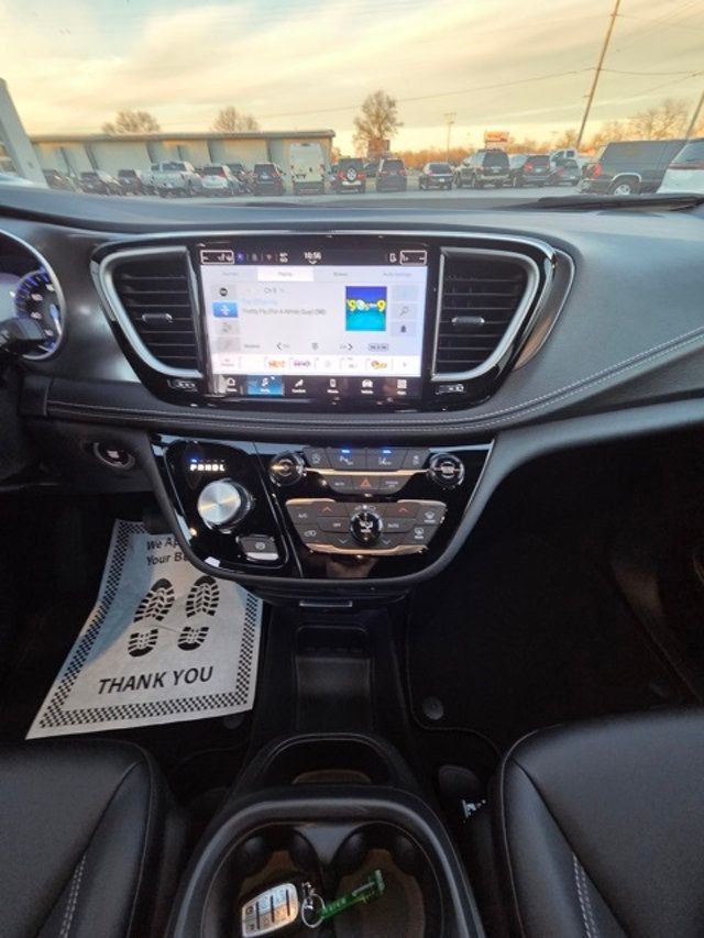 2026 Chrysler Pacifica Select FWD - 22957867 - 15