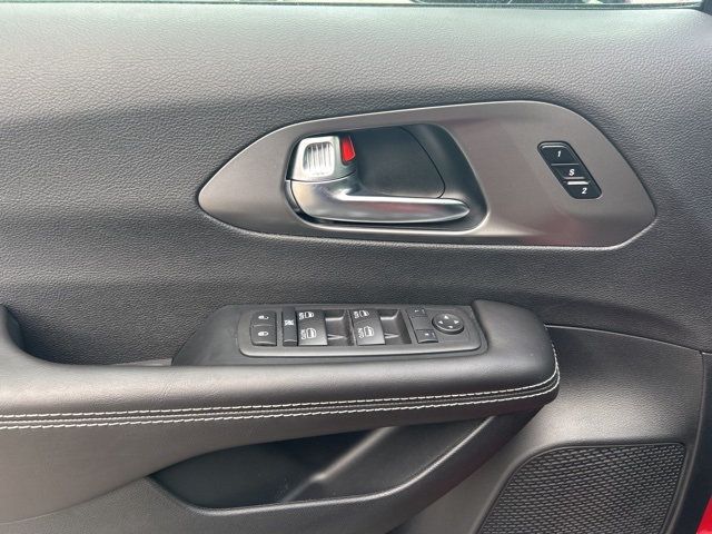 2026 Chrysler Pacifica Select FWD - 22957957 - 11