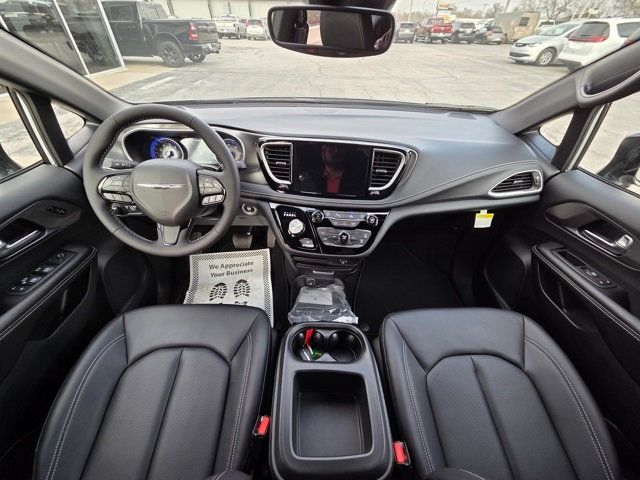 2026 Chrysler Pacifica Select FWD - 22960072 - 12