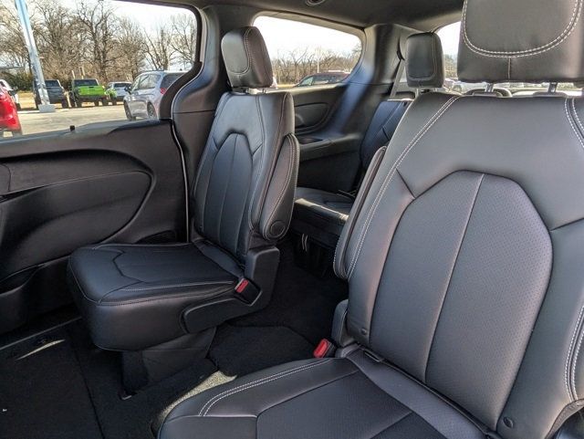 2026 Chrysler Pacifica Select FWD - 22960618 - 11